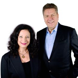Petra Vorsteher and Ragnar Kruse, Founders of the AI.Group