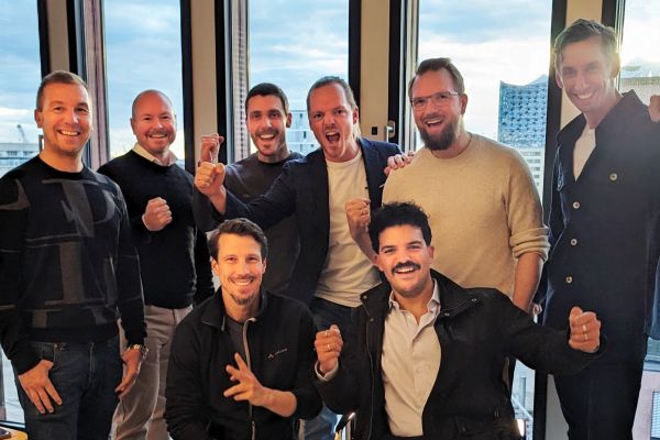 © 3D Spark: founders and investors celebrate the financing round
