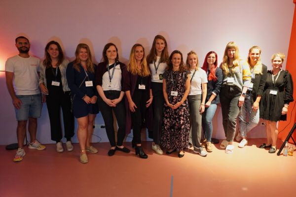 © Mathias Jäger/Hamburg Startups: the twelve participants of the pitch