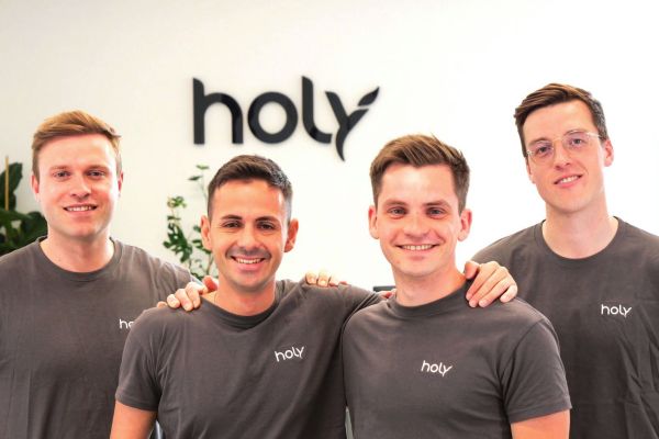 © Holy Technologies: Bosse Rothe (CEO), Dario Fiumarella (Composite Development Engineer), Moritz Reiners (CTO) and Moritz Möker (Founders Associate)