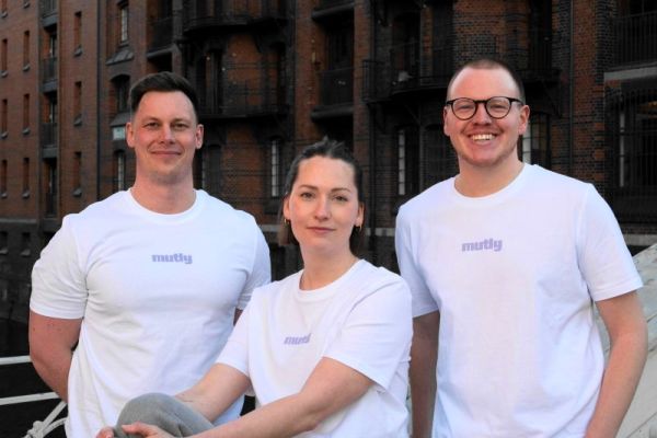 © mutly: Björn Schwalenberg (COO/CSO), Leonie Dierksen (CEO) and Linus Kliemann (CTO)