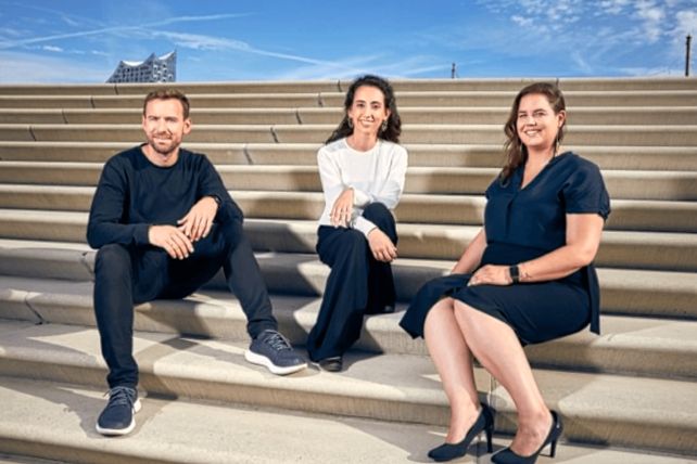 © MicroHarvest: Jonathan Roberz (COO), Luisa Cruz (CTO) and Katelijne Bekers (CEO), founders of MicroHarvest