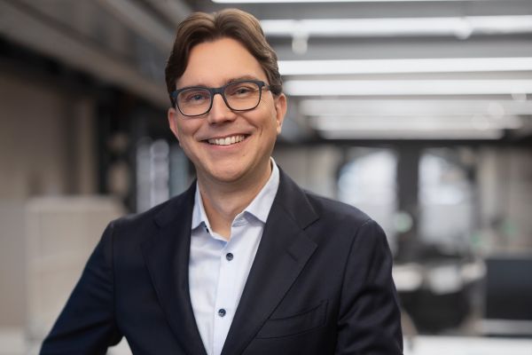 © Anri Coza Photography: Arik Willner, CEO of Impossible Founders